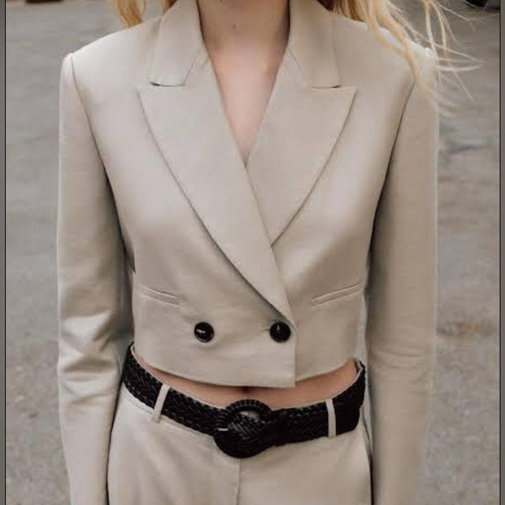Zara linen cropped blazer